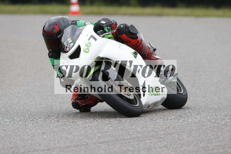 Archiv-2025/08 20.04.2025 Speer Racing ADR/Gruppe gelb/667